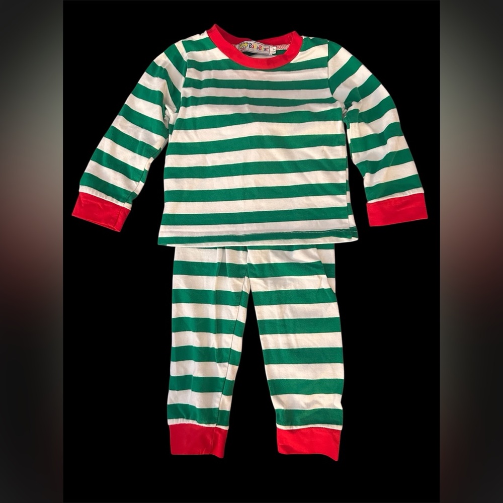 BabyBear Green Red White Kids Long Sleeve Pajama Set Holiday Christmas, 2T